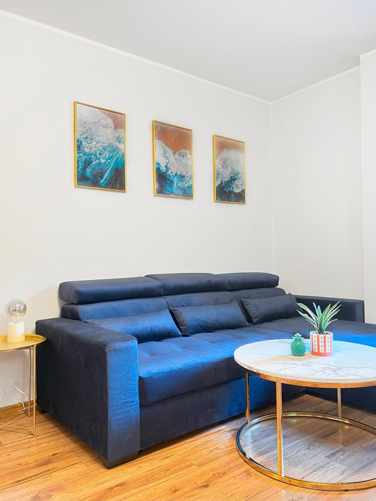 Large 2 Bedrooms And Living Room, Kazimierz District Apartment *