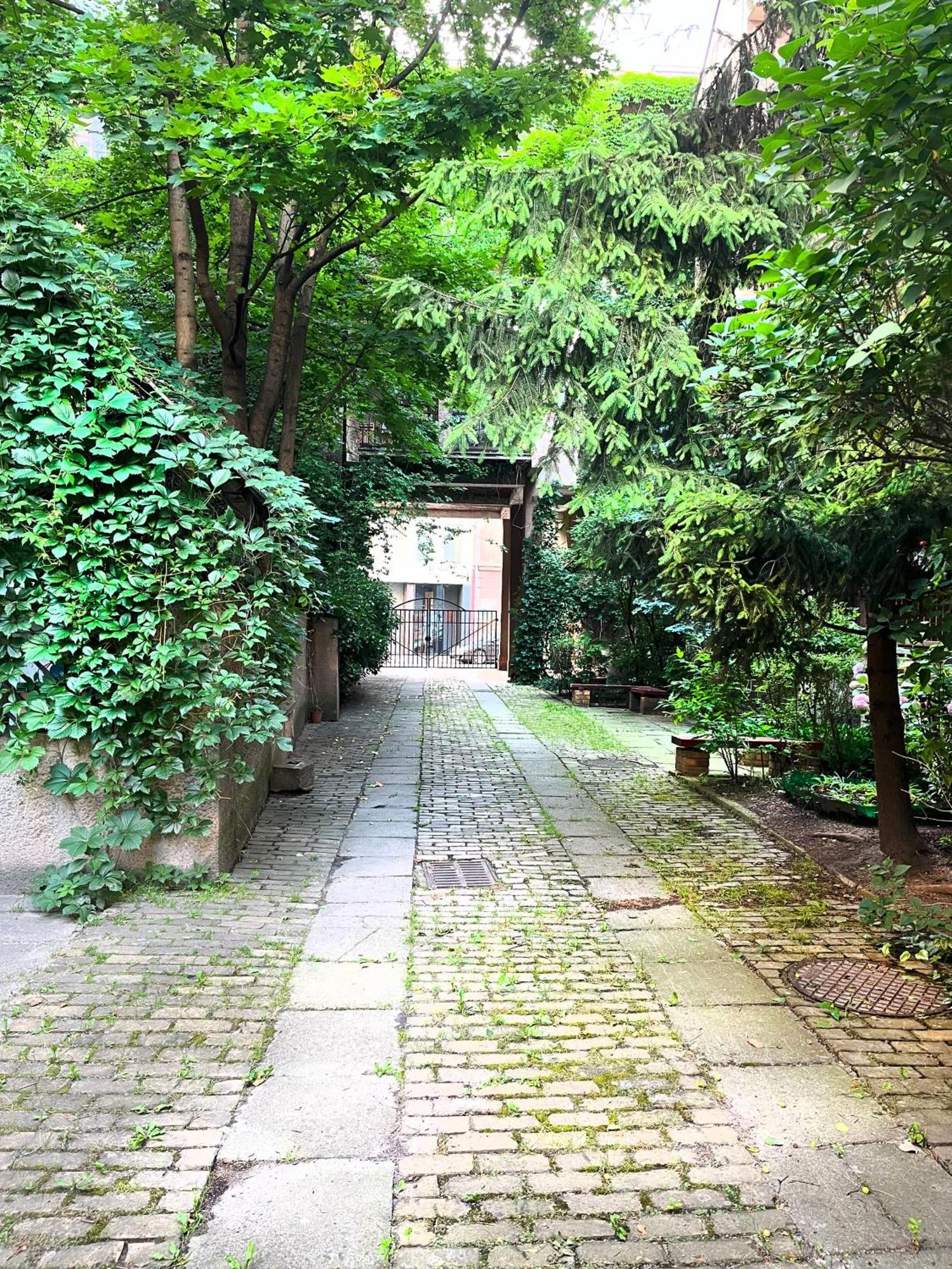 Apartment Large 2 Bedrooms And Living Room, Kazimierz District